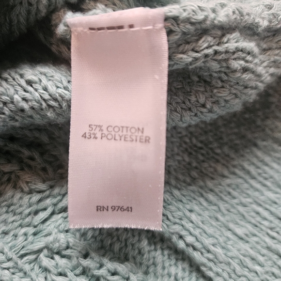 J Jill Sage Green Cable Knit V Neck Size Medium - Picture 4 of 8